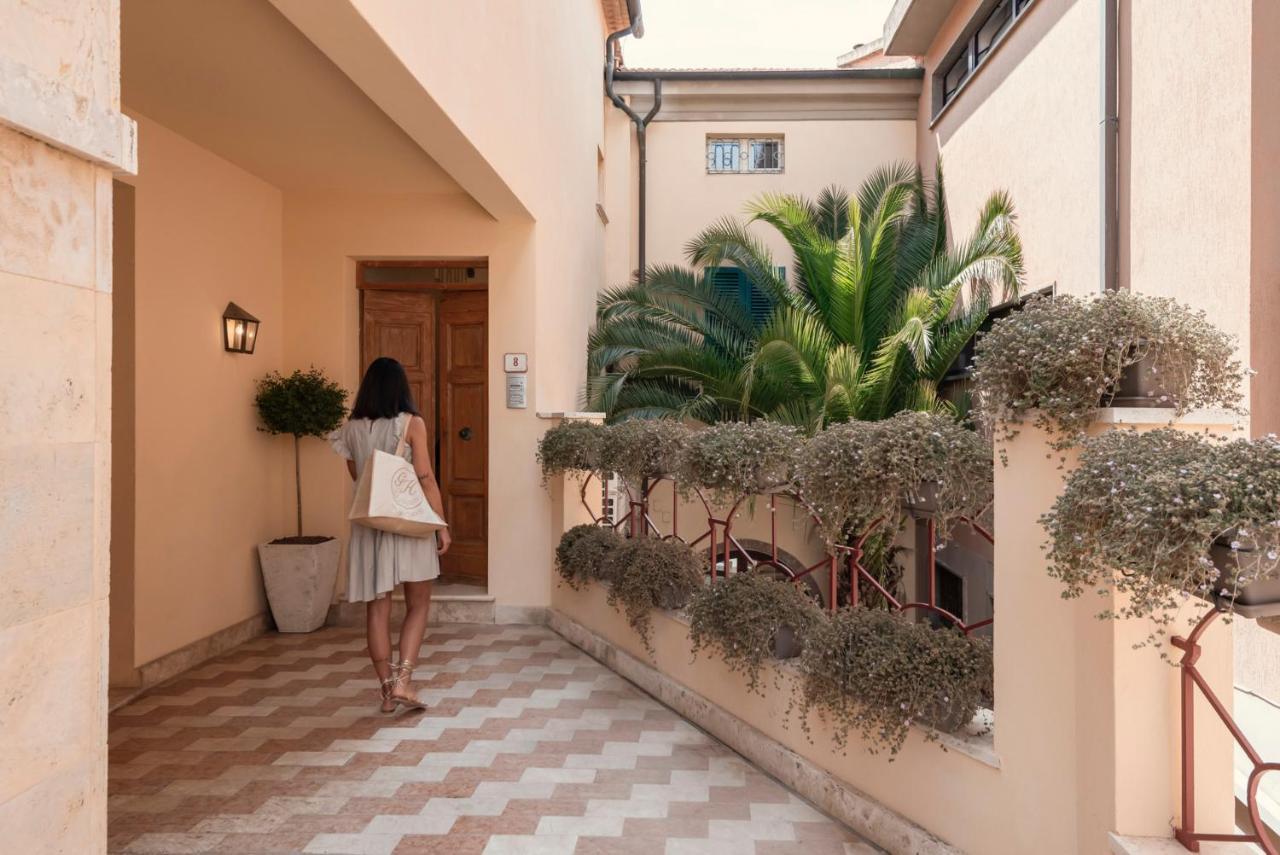 Palazzo Degli Archi Lägenhet San Vincenzo Exteriör bild